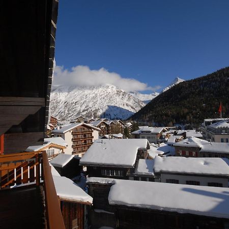 Chalet Alpenruh Saas Fee Pokoj fotografie